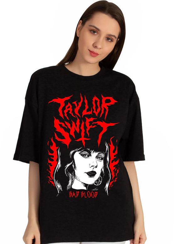 TAYLOR SWIFT BLACK OVERSIZED TSHIRT