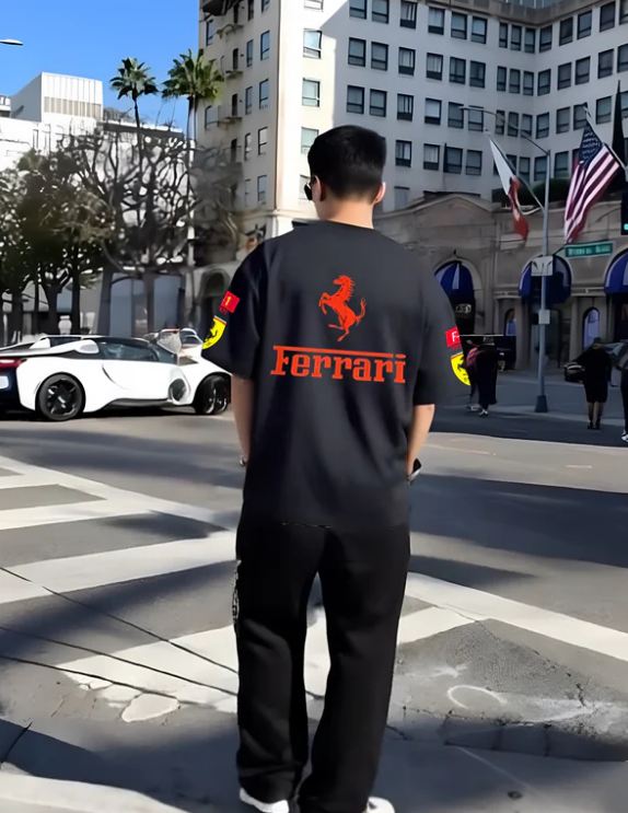 FERRARI OVERSIZED TSHIRT