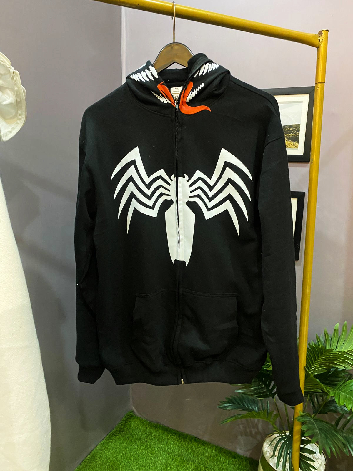 VENOM ZIPPER HOODIE